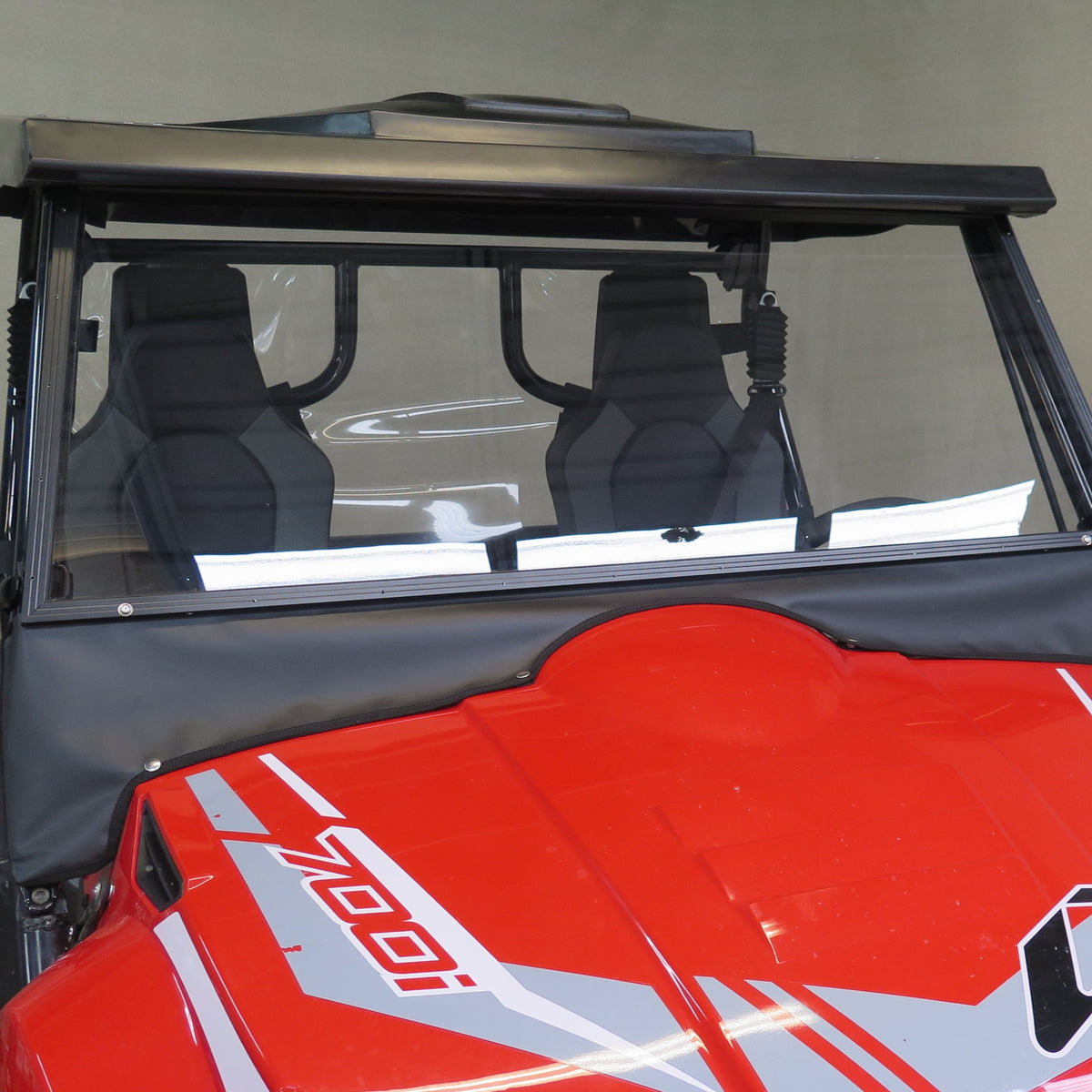 Kymco UXV 700i Fixed Windscreen & Wiper Kit
