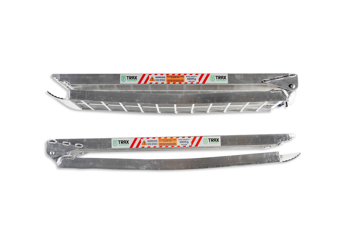 Alloy Ramps - Folding Curved 1360kg Rating