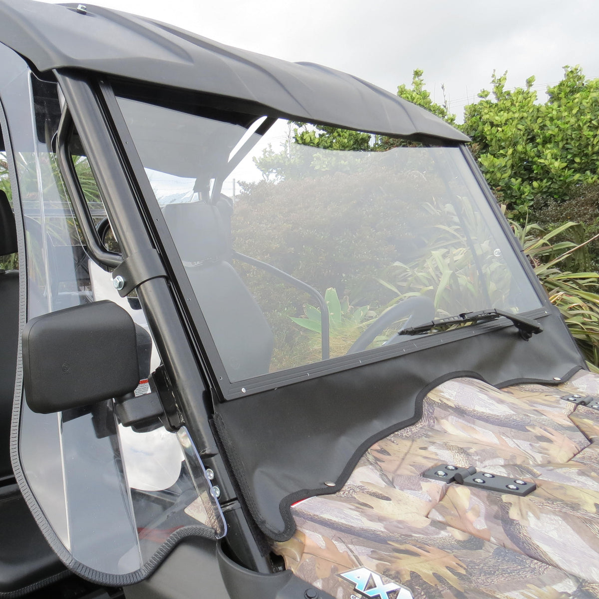 CF Moto U800 Fixed Windscreen Kit & Wiper Kit